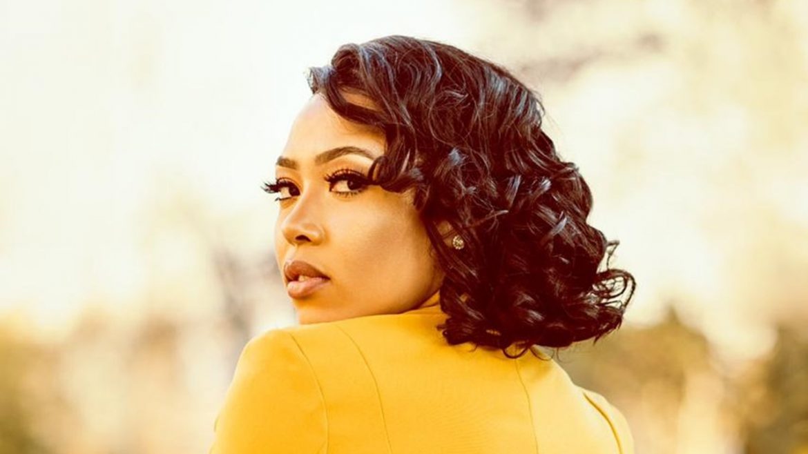 Pieces With Simphiwe Ngema